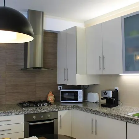 Charming House In With Fireplace 別荘 *