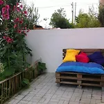Charming House In With Fireplace * ナザレ