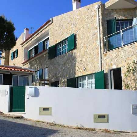 Charming House In With Fireplace Nazare
