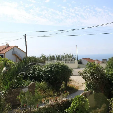 Charming House In With Fireplace Nyaraló Nazaré