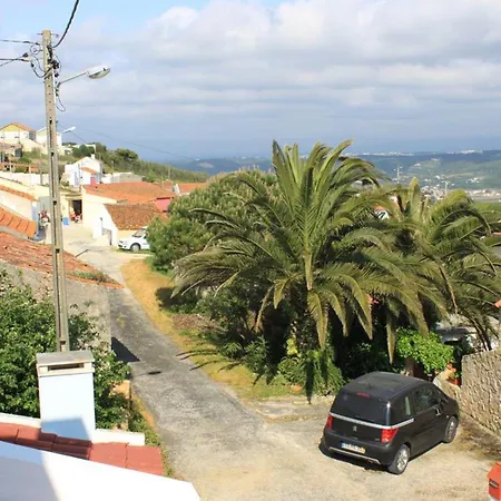 Charming House In With Fireplace * Nazaré